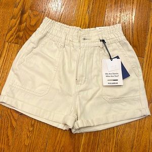 NWT Pull & Bear Off White Shorts